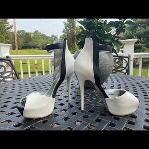 Bebe New White and Black sandal heels. 8